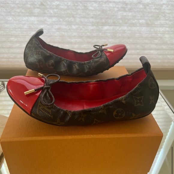 Louis Vuitton Ballet Flats - Picture 10 of 11
